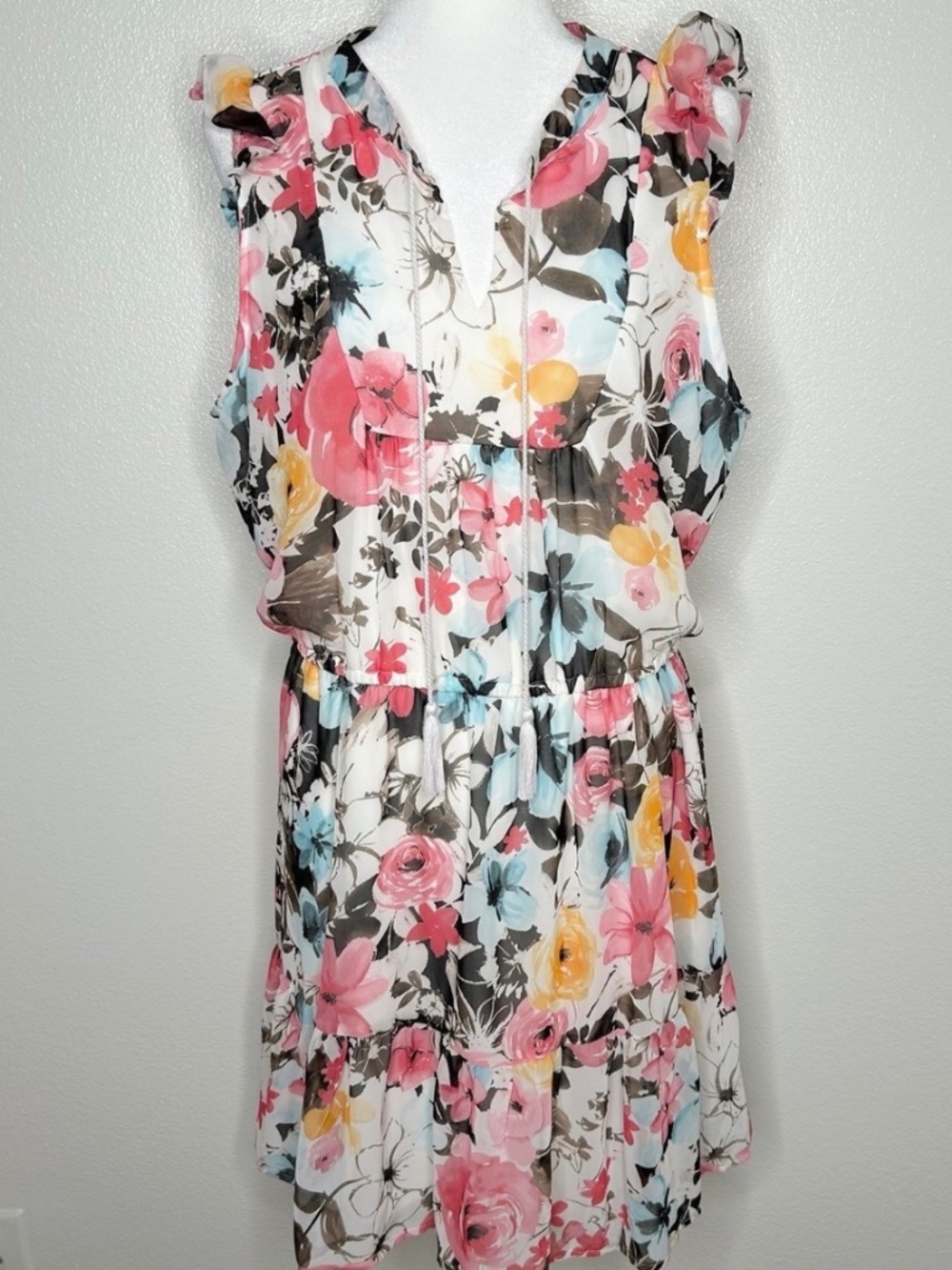 New Robert Louis Womens White & Pink Floral Tassel-Tie Sleeveless Dress Size 1X
